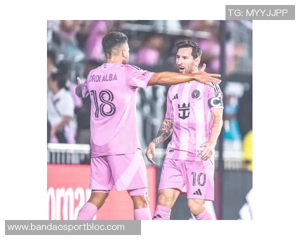 梅西回忆巴萨岁月:曾希望在此终老却未料阿尔巴退役 梅西回忆巴萨岁月:曾希望在此终老却未料阿尔巴退役