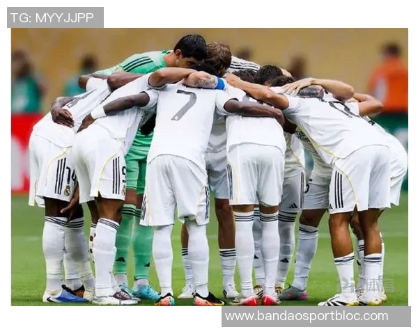 西班牙球员工会对黄潜巴萨海外赛表示谴责称缺乏透明度和违背协议