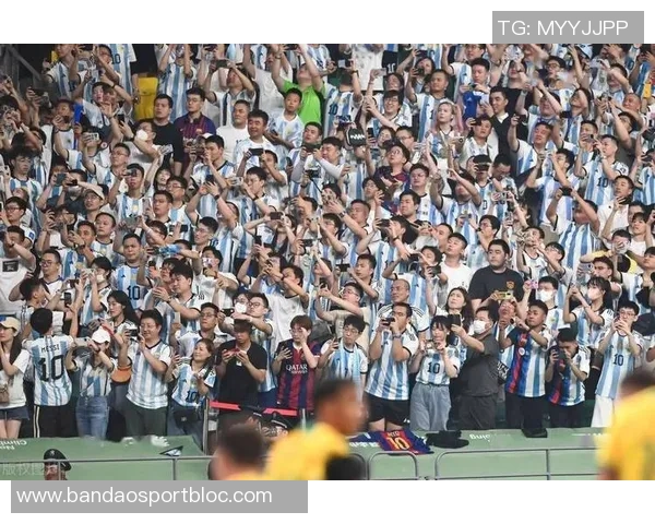 梅西见面会门票售价781万元包含握手合影自助餐及巡回赛入场券